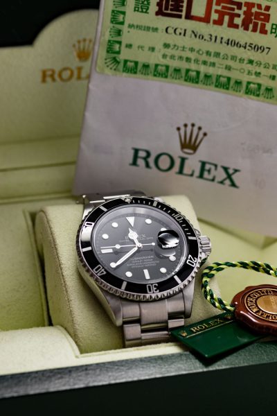 rolex-submariner-44376647-b-p-1