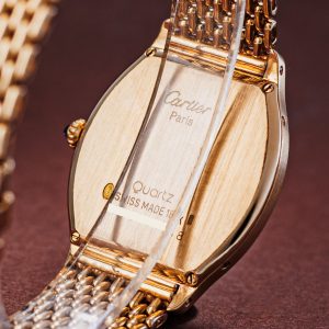 Cartier-44378283-4