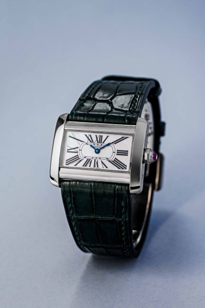 Cartier-44378292-2