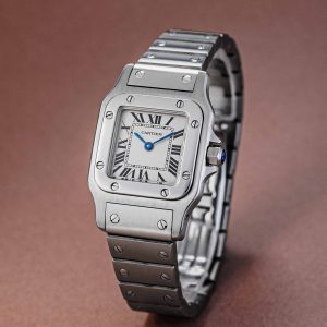 Cartier-44378333-2