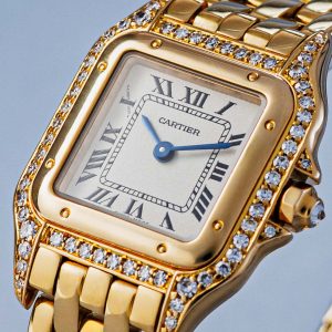 Cartier-44378390-3