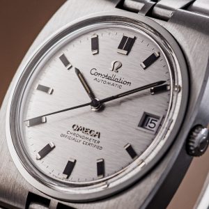 Omega-44378322-4