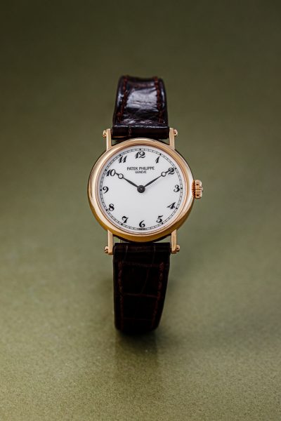 Patek Philippe lady dress 18K yellow gold