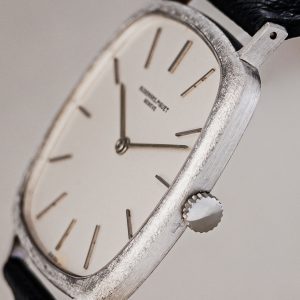 Audemars-44378445-3