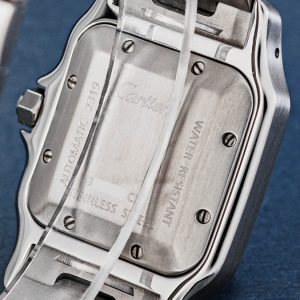 Cartier-44378489-4