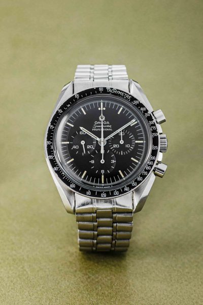 Omega Speedmaster Moonwatch Horizontal back Limited
