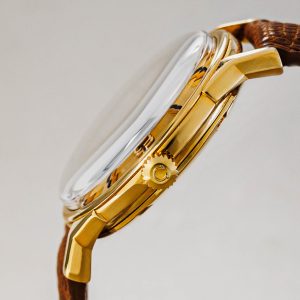 Omega-44378739-3
