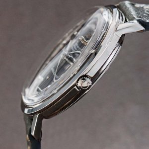 Omega-44378763-3