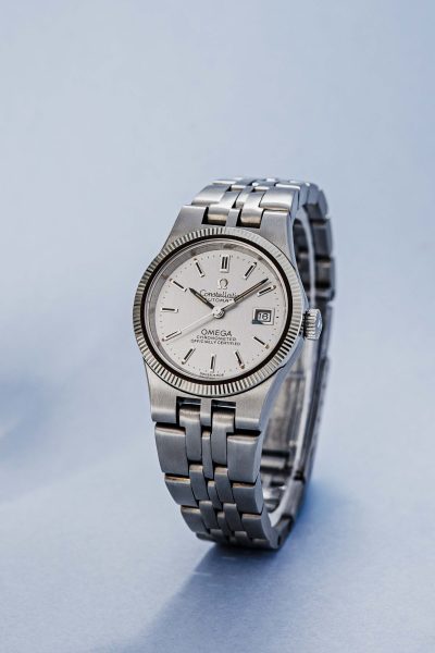 Omega-44378773-2