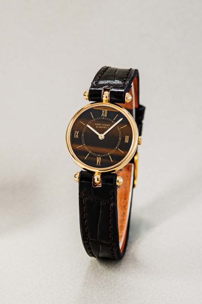 Cleef-44378700-2