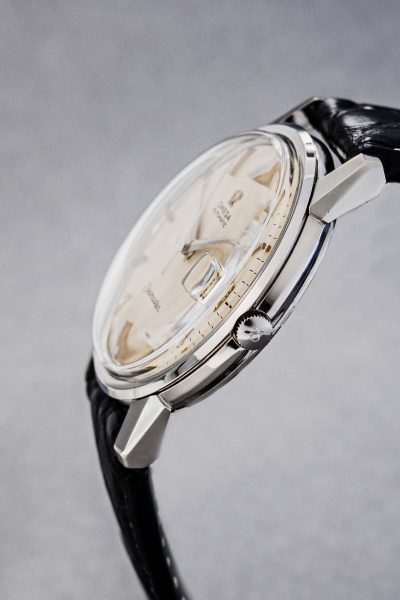 Omega-44378893-3