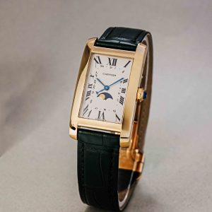 Cartier-44378618-2