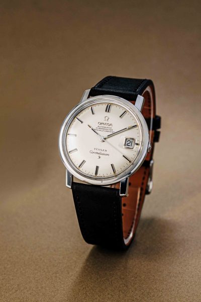 Omega-44378933-2