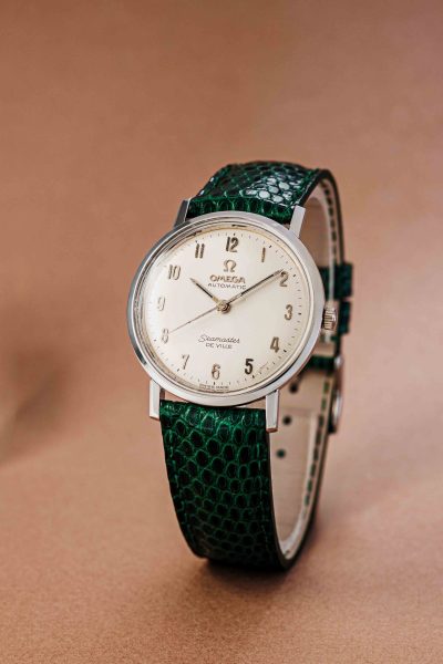 Omega-44378963-2