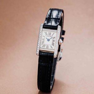 Cartier-44378988-2
