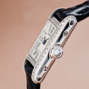 Cartier-44378988-4